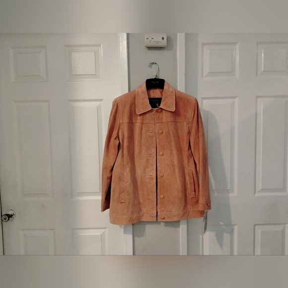 Terry Lewis Classic Luxuries suede jacket - Picture 5 of 7